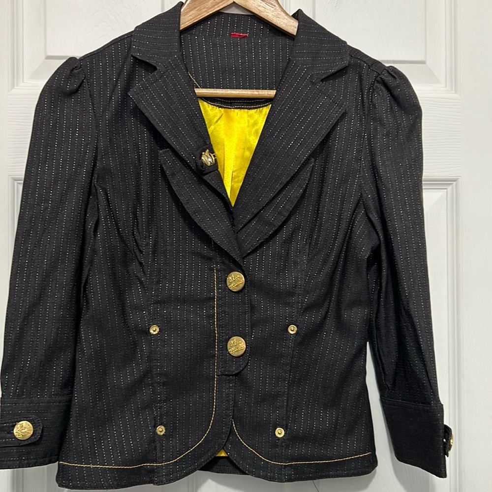 APPLE BOTTOMS blazer.